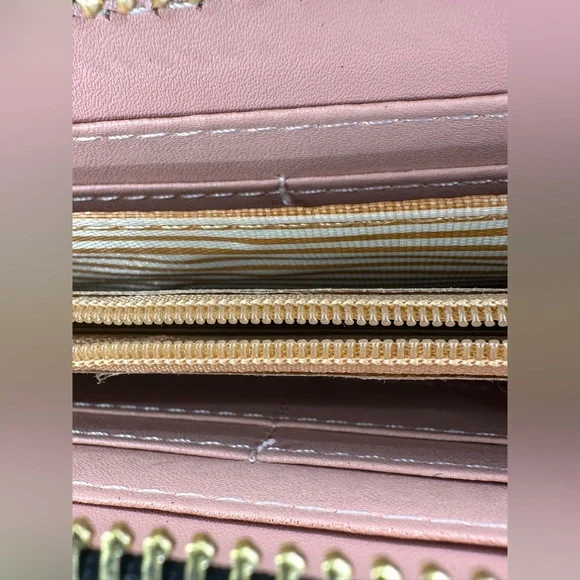 Western Style Floral Tooled PU Leather Wristlet Wallet - Large Capacity Gift - Picture 4 of 8